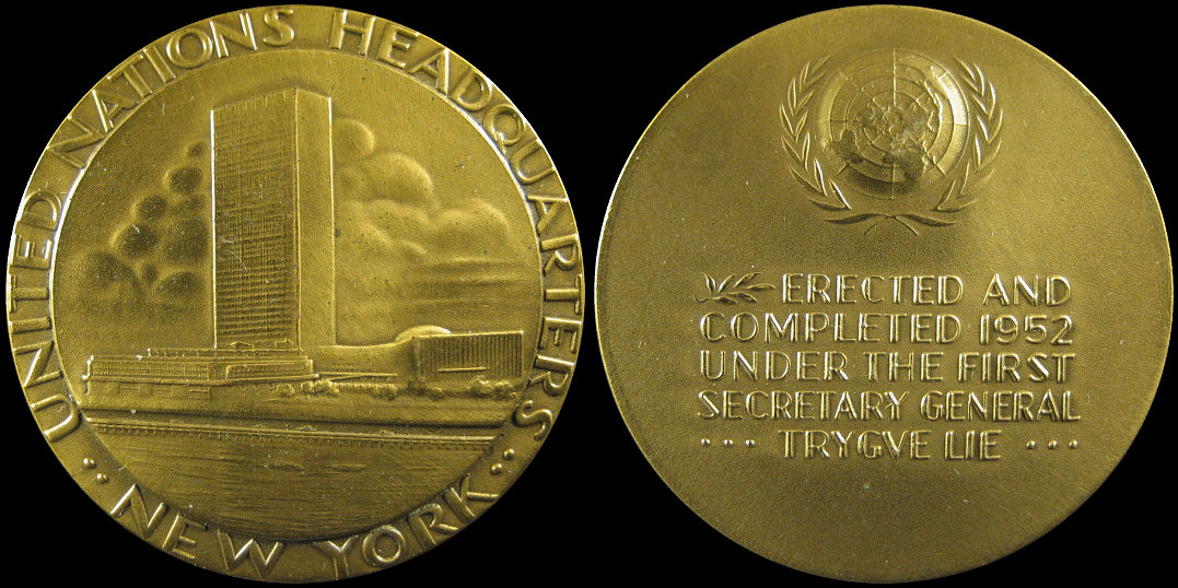 United Nations Headquarters New York Erected 1952 Medal